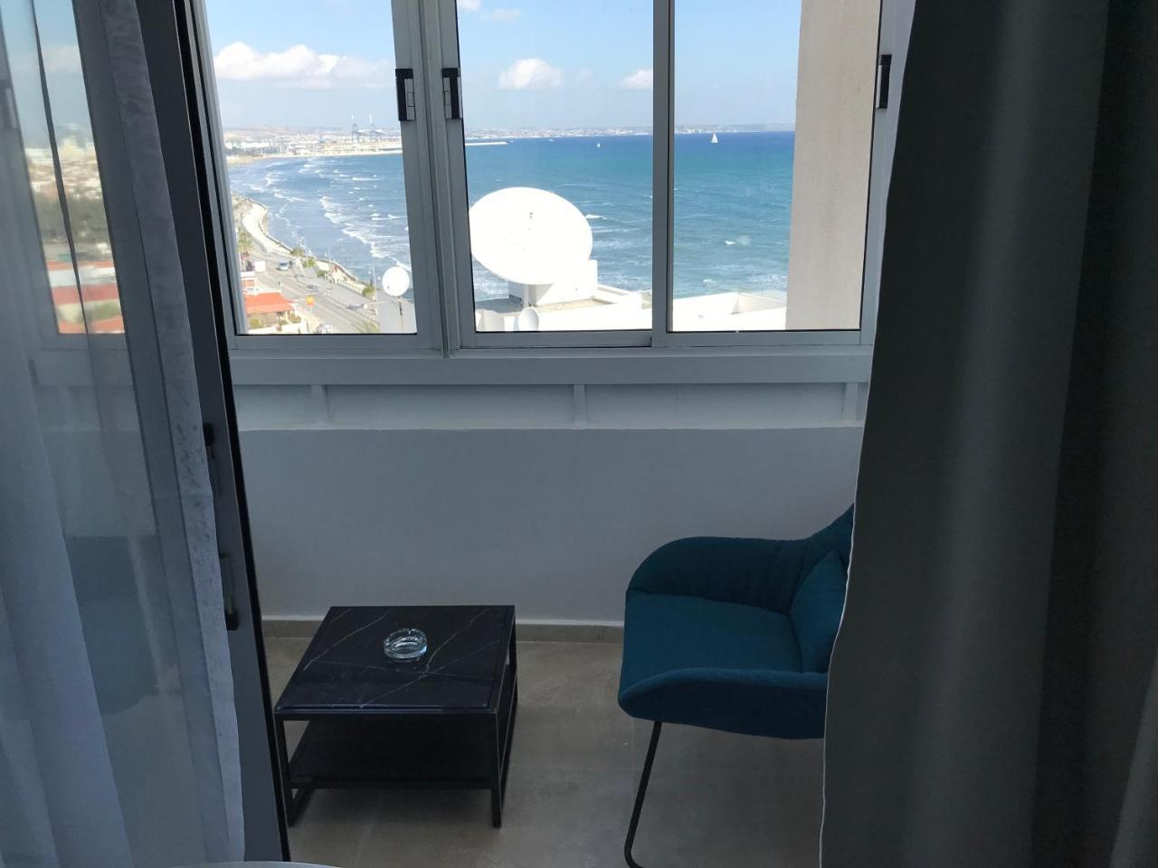 Sea View Holiday Apartment 拉纳卡 外观 照片